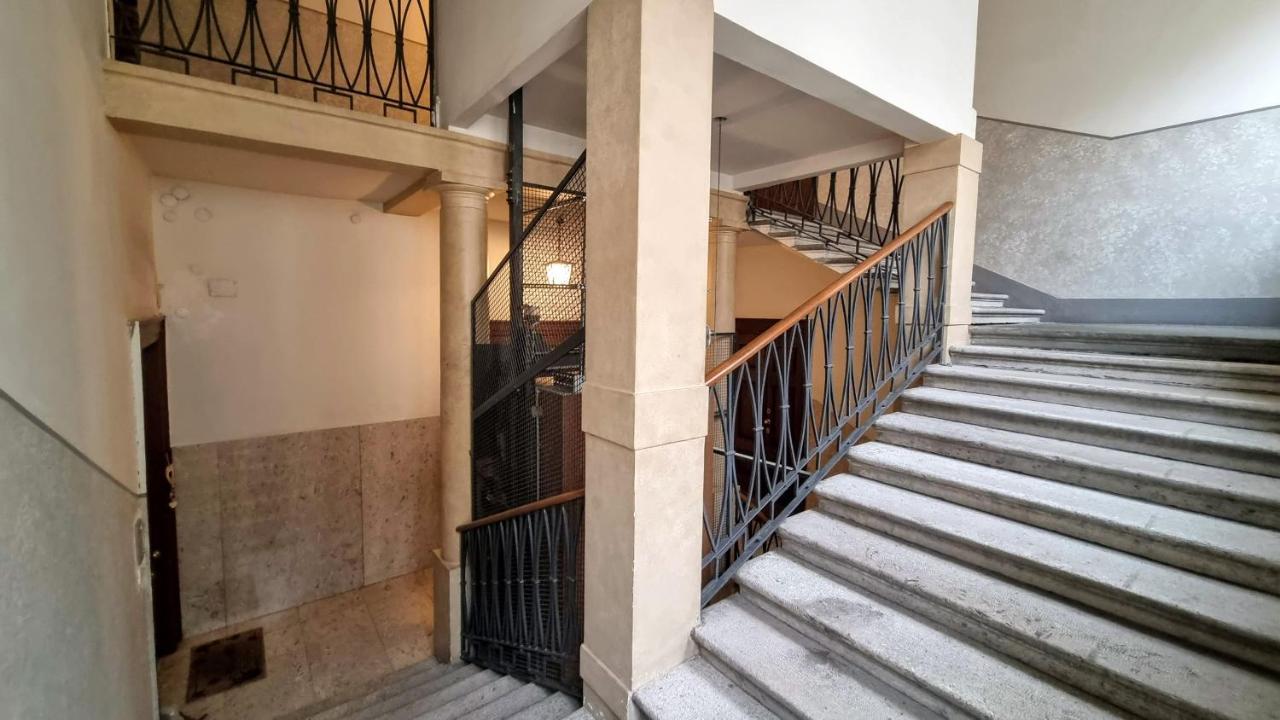 Roma 30 - Poema Apartment Triest